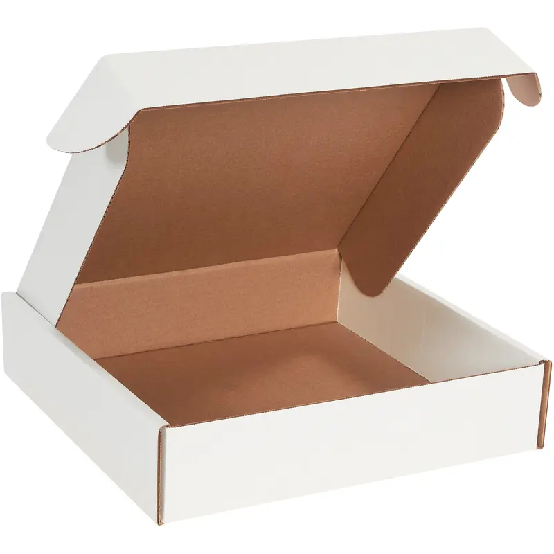 13 x 13 x 3" White Deluxe Literature Mailers (MFL13133) Bundle Of 50