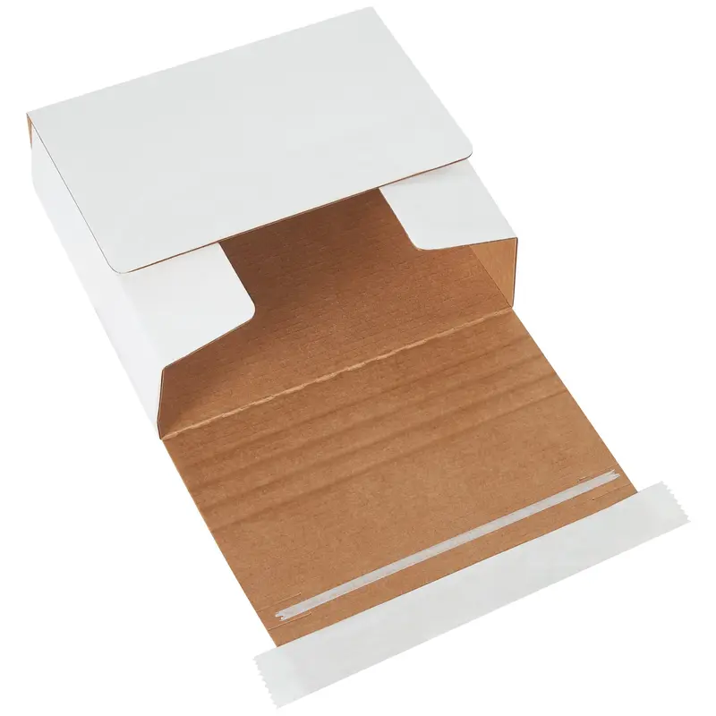 5 3/4 x 5 1/16 x 1 3/4" White Self-Seal CD Mailers (MM1002) Bundle Of 200